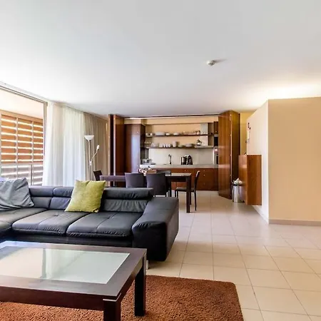 Herdade Dos Salgados Apartment, Golf, Beach, Pool Appartamento Guia (Faro)